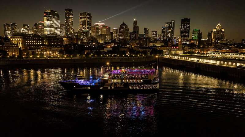 Montreal: Evening Cruise with DJ and Dance Floor - What it’s like on the floating terrace and dance floor