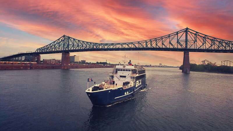 Montreal: Evening Cruise with DJ and Dance Floor - Bars, bistro, and the music timing you should plan around