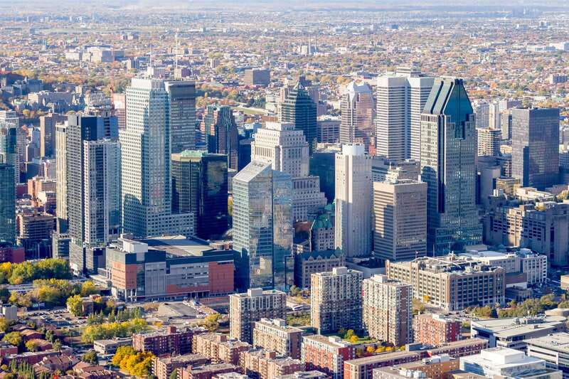 Montreal: Guided Bus Tour - Old Montreal and Jacques Cartier Place, Where the City Shows Its Personality