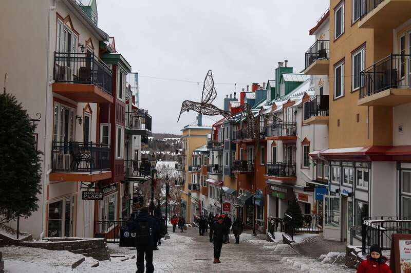 Montreal: Guided tour of the Laurentides Mont Tremblant - Key highlights you’ll actually feel