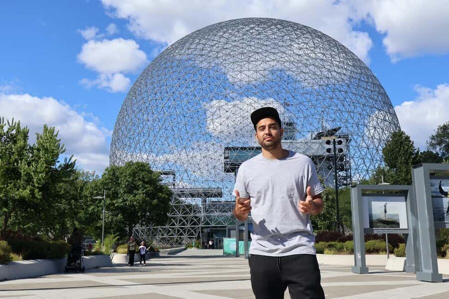 Montreal: Iconic Landmarks All-Inclusive VIP Experience - Westmount, Mansions, and the Mount Royal Lookout Pause