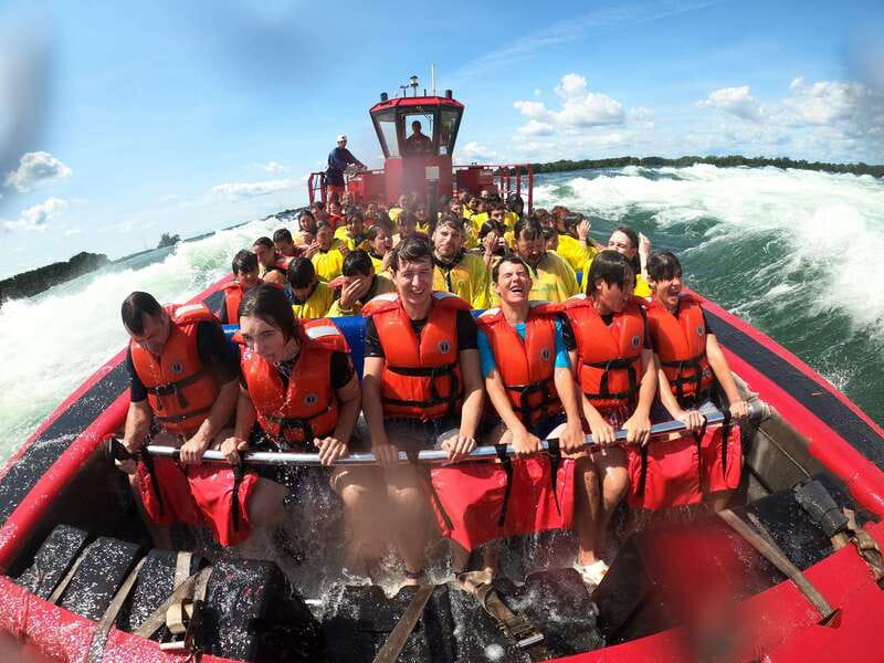 Montreal: Jet Boating on the Lachine Rapids - Where you’ll start in Old Montreal and why location matters