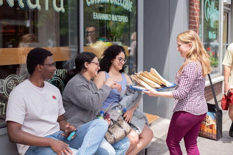 Montreal: Mile-End Foodie Walking Tour with 7 Tastings - English-Guided Stops With Real Local Flavor