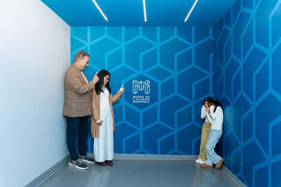 Montreal: Museum of Illusions Entry Ticket - Tilted room balance challenge: where your body argues with your eyes