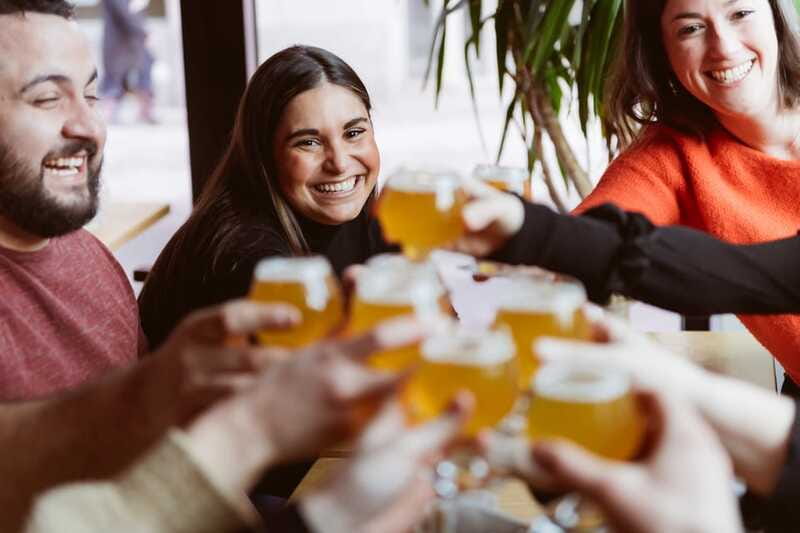 Montreal Old Port: Craft Brewery and Beer Tasting Tour - The tasting math: 9 samplers and 3 snacks, how to make it work