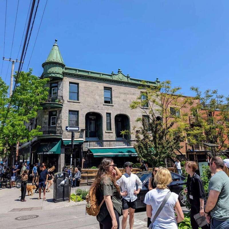 Montreal: Plateau Mont-Royal & Mile End Walking Tour - The pace in 3 hours, and what it feels like on your legs