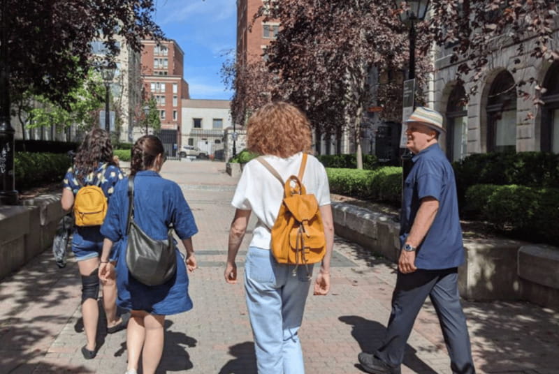 Montreal: Private Customizable Walking Tour of Old Montreal - St-Jacques Street: The Former Wall Street of Canada