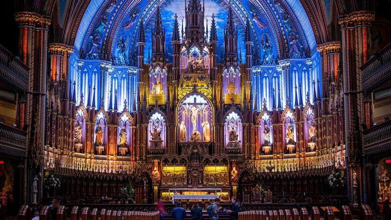 Montreal: Private Highlights & Hidden Gems Tour with a Local - Host matching: the questionnaire, direct chat, and real local energy