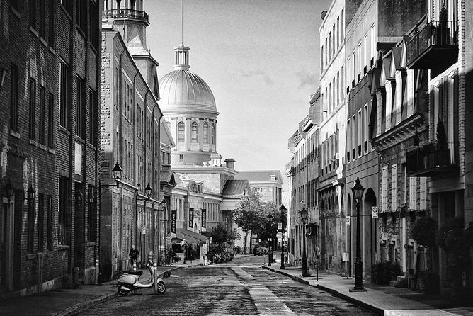 Montreal Private Photo Tours with Pro Photographer - Price and value for a small private group