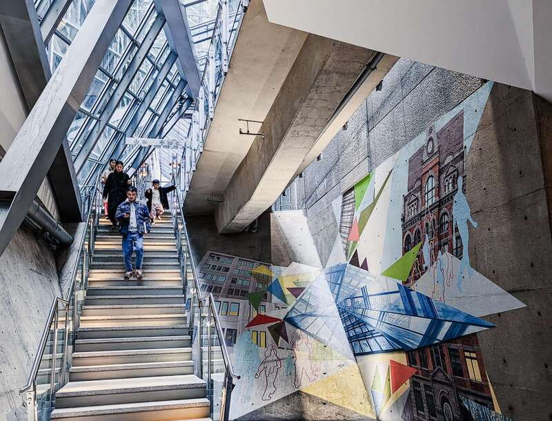 Montreal: RESO Underground City and Downtown Walking Tour - Why RESO Underground City feels different from a normal walk