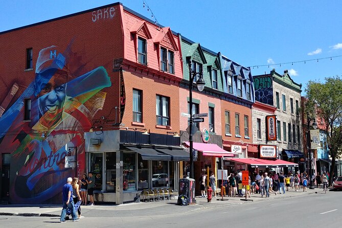 Montreal's Plateau Mont-Royal and Mile End Tour by MTL Detours - Stop 1: Plateau Mont-Royal around St-Laurent and Saint-Louis Square