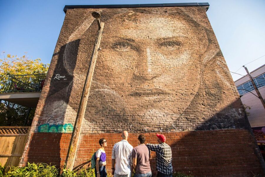 Montreal: Street Art & Mural 2-Hour Guided Walking Tour - Key highlights