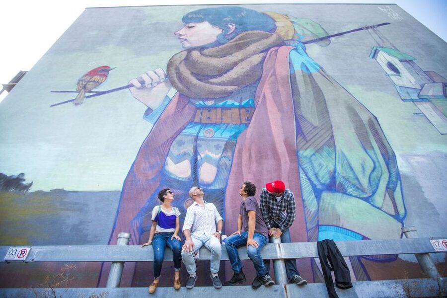 Montreal: Street Art & Mural 2-Hour Guided Walking Tour - Guides and what to listen for during the explanations