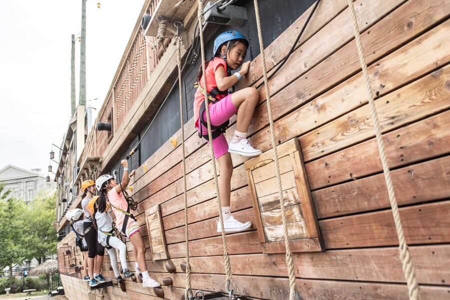Montreal: Voiles En Voiles Aerial Park Admission Ticket - Voiles en Voiles in Montreal’s Old Port: what you’re really booking