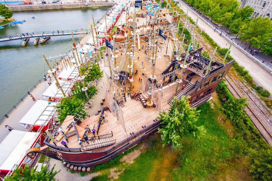 Montreal: Voiles En Voiles Aerial Park Admission Ticket - Safety gear, patrol team, and the risk form you must do
