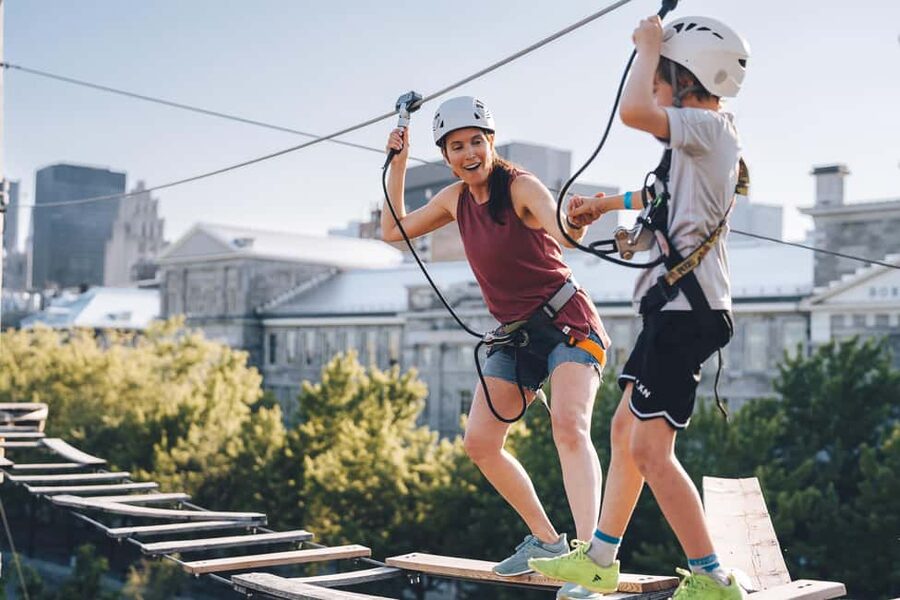 Montreal: Voiles En Voiles Aerial Park Admission Ticket - On the course: obstacle routes, zip lines, and balance challenges