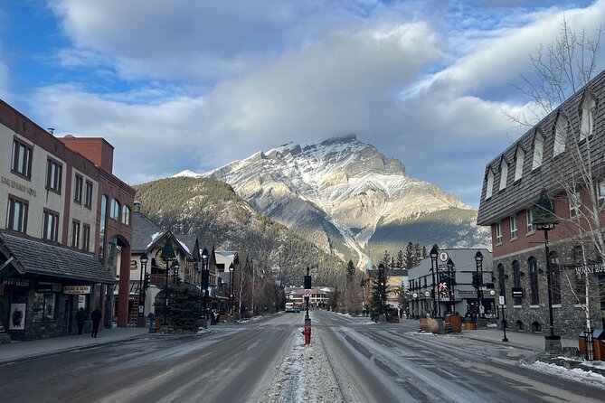 Moraine Lake Banff Town Lake Louise Johnston Canyon - The van, the group size, and how guide style changes your day