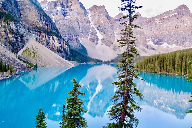 Moraine Lake, Lake Louise Johnston Canyon Banff National Park - Moraine Lake Timing, Ticket Included, and What You See Instead
