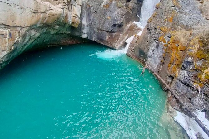 Moraine Lake, Lake Louise, Johnston Canyon, Bow Falls, Banff Town - Guides and Photo Timing: Why the Staff Can Make or Break the Day