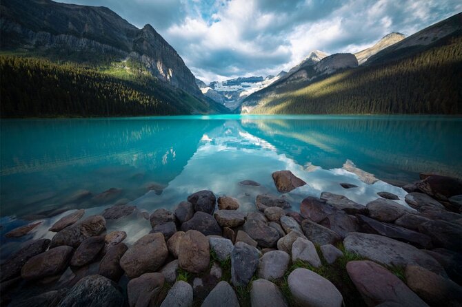 Morning Tour at Moraine Lake(2hrs) & Lake Louise(2hrs) - Key points that make this tour worth your time