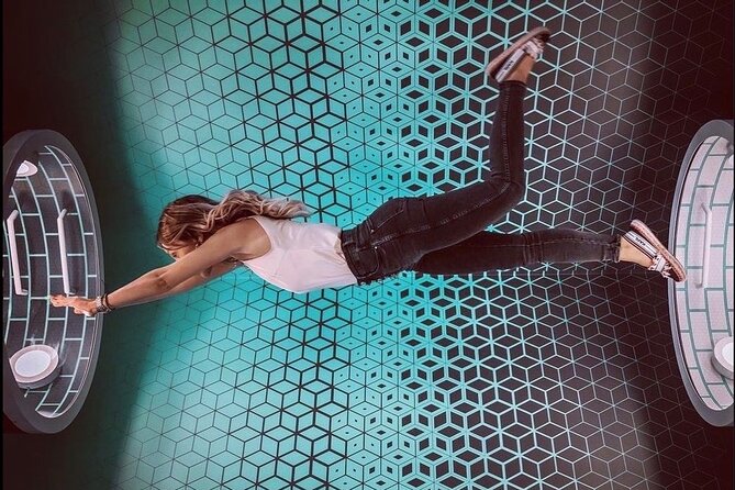 Museum of Illusions Admission in Toronto - Key things I’d plan around