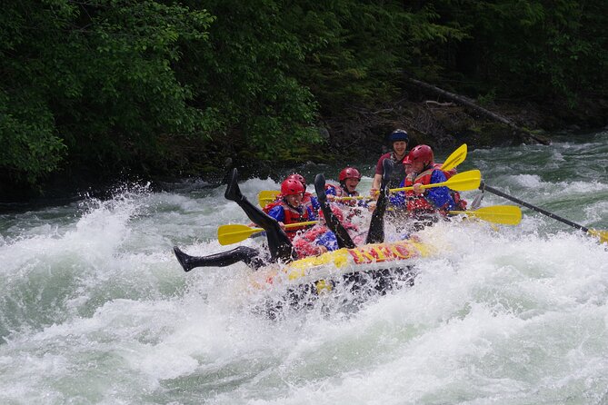 Nahatlatch River Rafting - 24 Amazing Rapids - The half-day flow: resort prep, river run, snack stop, and lunch