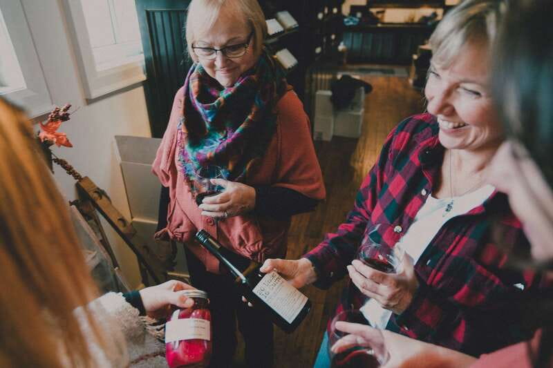 Niagara, Canada: Half-Day Winery Tour with Tastings - Key highlights in plain English