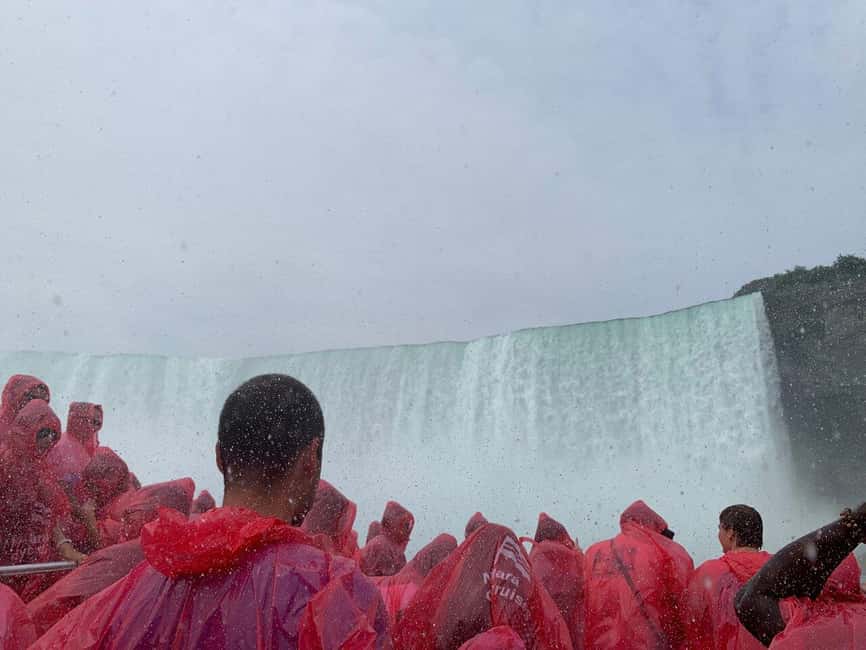 Niagara Falls Boat Cruise with Historical Walking Tour - Hornblower on Schedule: How the Timing Feels in Real Life
