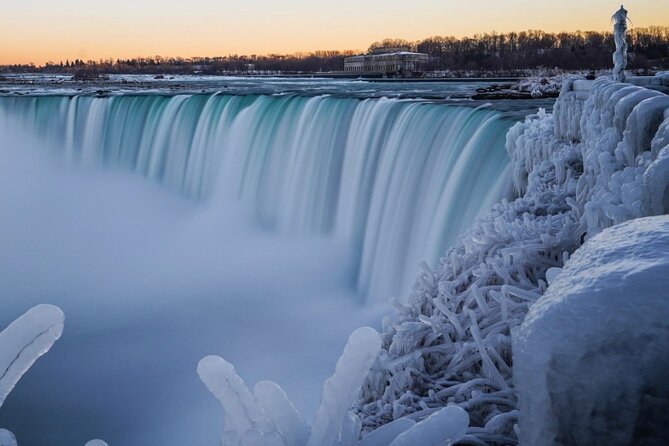 Niagara Falls Canada Day Tour From Toronto + Boat Cruise Option - Maple Leaf Place: three flavours of syrup, and why it is a good rest stop