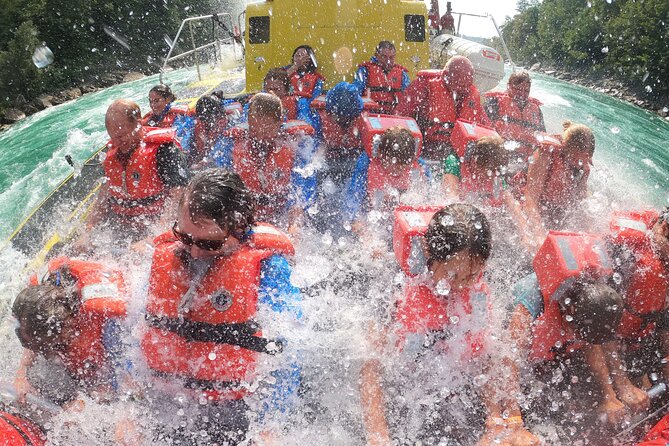 Niagara Falls Canada Open-Top (Wet) Jet Boat Tour - The Best Day-Plan for This Wet Jet Boat Tour