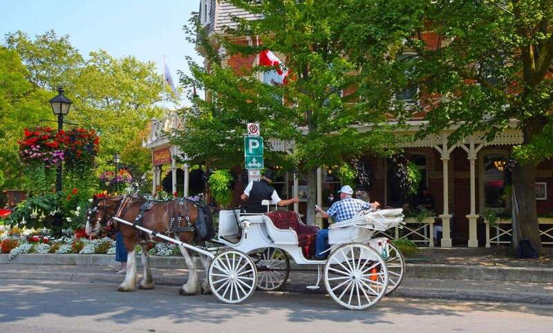 Niagara Falls: Canada with a Portuguese-speaking guide - Niagara-on-the-Lake: Historic Charm With Real Time to Enjoy It