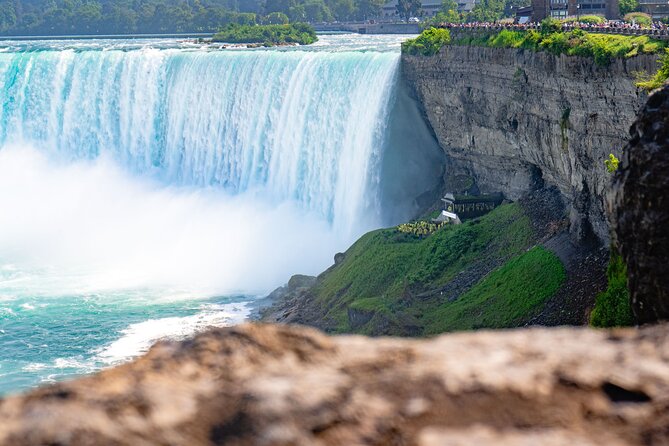 Niagara Falls Day Tour from Toronto and Skip the Line Boat Cruise - Clifton Hill free time: fun stops, but manage your expectations