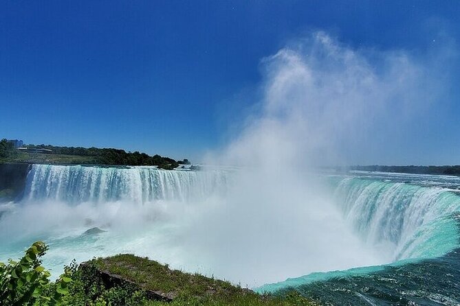 Niagara Falls Day Tour from Toronto Includes Boat Tour and Winery - Pickup and timing: the day runs on the bus schedule