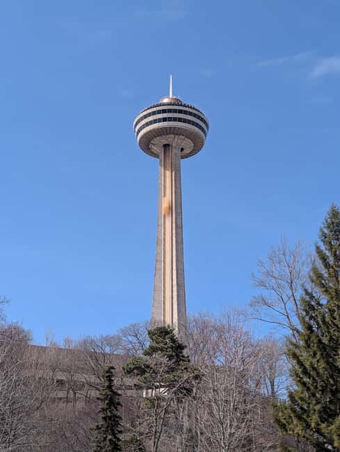 Niagara Falls: Day Tour with Boat & Journey Behind the Falls - Free time and the Niagara Falls walkabout window