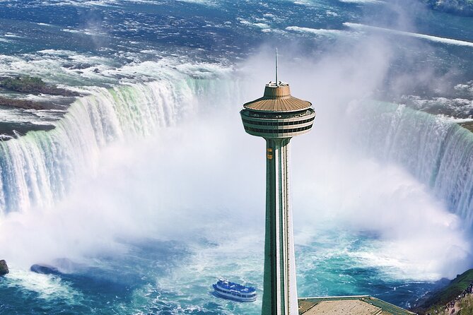Niagara Falls Half Day with Boat and Journey Behind the Falls - Queen Victoria Park: the calm pause on the Niagara Parkway