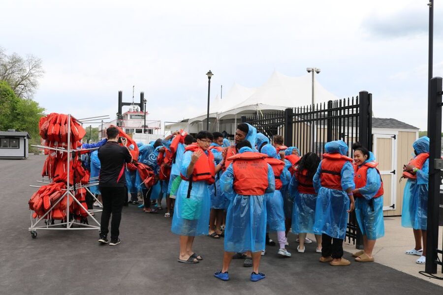 Niagara Falls, ON: Jet Boat Tour on Niagara River - You are on the lower Niagara, not at the Falls