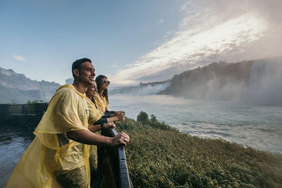 Niagara Falls Scenic Day Tour from Toronto Airport Pickup - How the Toronto to Niagara schedule keeps the day from feeling rushed