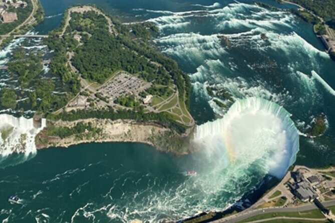 Niagara Falls Tour from Toronto with Winery & Niagara on The Lake - Bus comfort, timing, and the guide experience you will actually feel