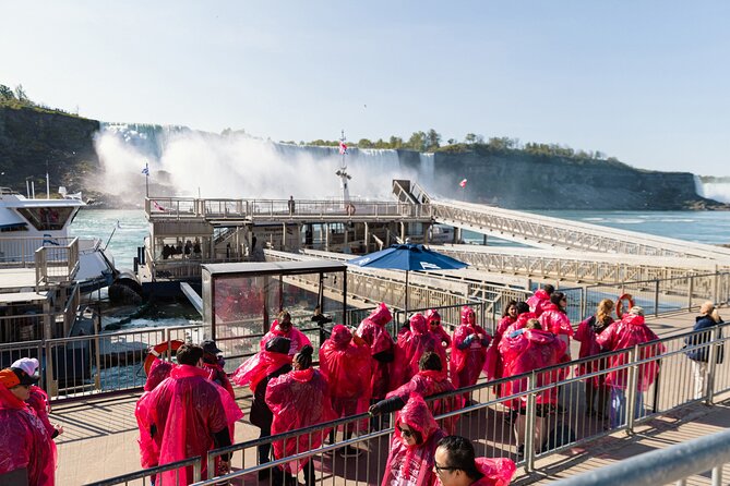 Niagara Falls Tour with Boat Ride & Journey Behind the Falls - Stop 3: Guided Walking Tour, Where the Guide Turns Views Into Stories