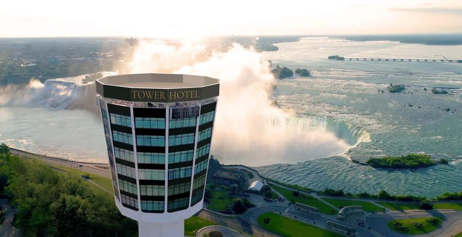Niagara Falls: Tower Hotel Observation Deck Ticket - The main show: Horseshoe and U.S. Falls from up high
