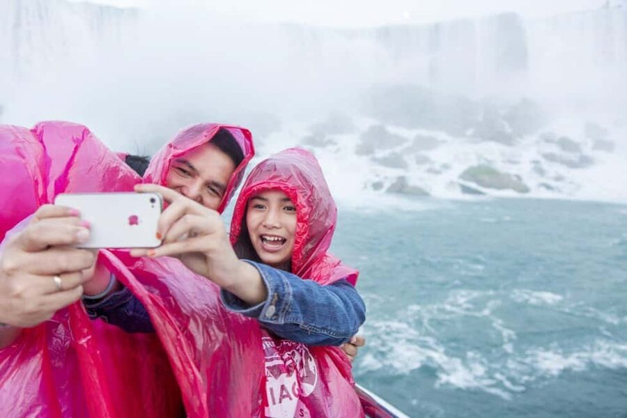 Niagara Falls: Walking Tour with Skip-the-Ticket-Line Boat - Oakes Garden Theatre and Niagara Parkway: the viewpoints you actually care about