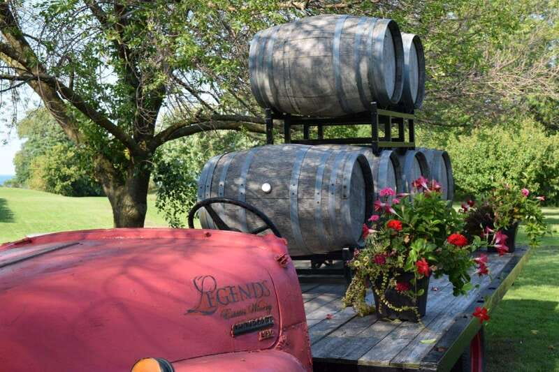 Niagara Falls: Winter Niagara Wine Tour with Transportation - Konzelmann Estates: Free Tastings Plus a Big Bottle-Store Experience