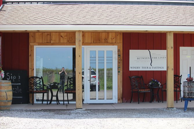 Niagara-on-the-Lake Grape to Glass Wine Experience - Logistics that actually affect your comfort