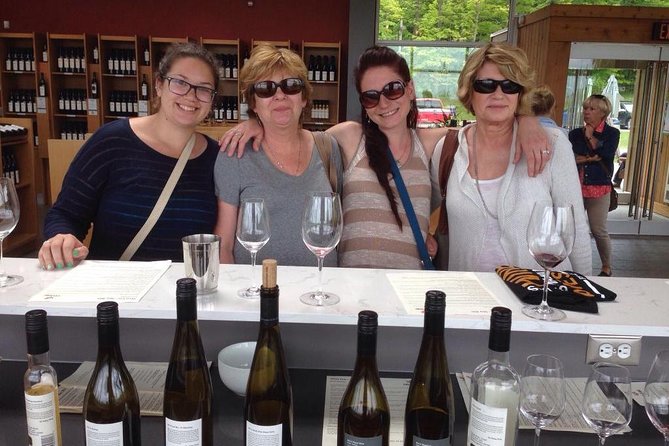 Niagara-on-the-Lake Small Group Wine Tour with Picnic Lunch - Where This Tour Delivers Best Value