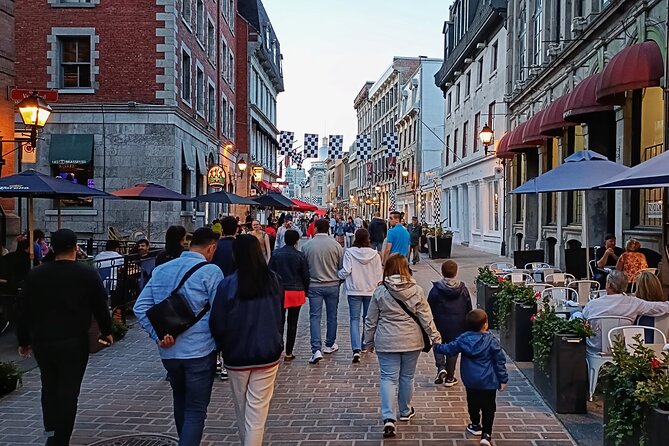 Old Montreal at Twilight Walking Tour Semi-Private - Twilight Walking Tour in Old Montreal, What Makes It Work