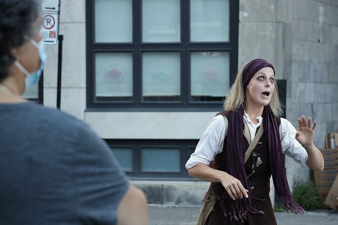 Old Montreal Ghost Walking Tour - Comfort Tips for Montreal Night Walking (and why rain matters)