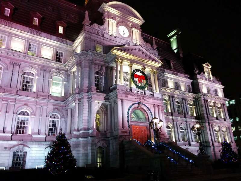 Old Montréal Small-Group Christmas Tour - Place d’Armes and Notre-Dame Basilica: Festive Landmarks With a Story