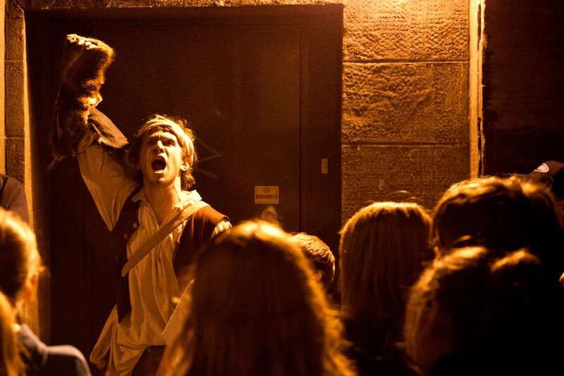 Old Montreal: Traditional Ghost Walk of the Haunted City - How the guide uses character storytelling to make the city feel real