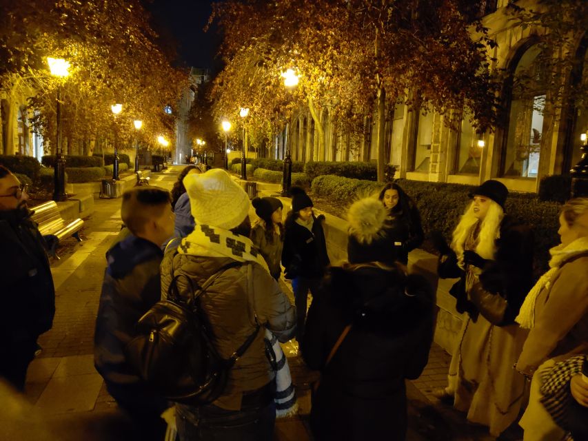 Old Montreal: Traditional Ghost Walk of the Haunted City - Family fit: when the creepy is fun and when it crosses a line