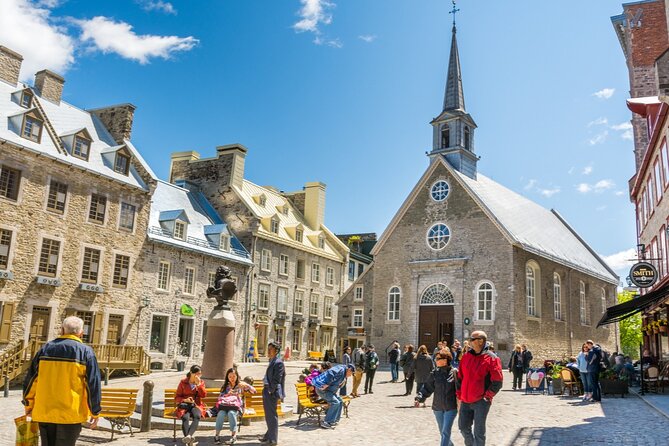 Old Town Quebec Secrets: Private Exploration Game and Tour - Logistics that actually matter: meeting point, offline play, and no guide